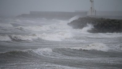 Над 440 000 домакинства без ток заради тайфуна Хайшен в Япония