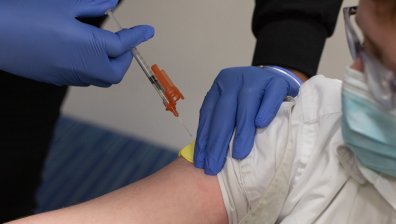 66% от питаните са "за" задължителната ваксинация, 80% са готови за трета доза - ето къде