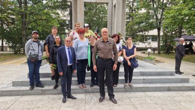 В Деня на спасението почит към загиналите в пандемията лекари и свои членове отдаде Алиансът на хората с редки болести