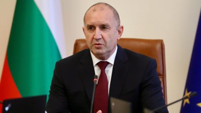 Радев: Навсякъде около нас гори, но в България няма опустошителни пожари