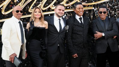 Семейство Джексън се събра на премиерата на филма "Майкъл" (СНИМКИ)
