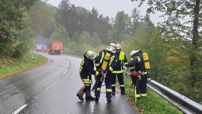 Градушка предизвика верижна катастрофа в Германия, човек е в критично състояние
