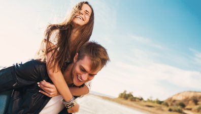 Луна във Везни на 22 юни: Три зодии ще имат късмет и успех