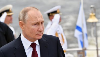 Предизборна щедрост: Путин раздава почти $7 млpд. нa пeнcиoнepитe и вoeннитe