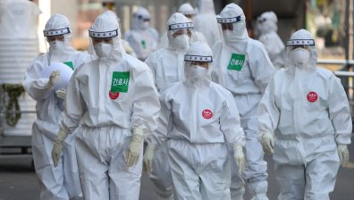 Нов бум на заразените в Китай, жертвите в света са над 110 000 (обновена)