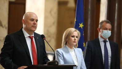 Прокуратурата: Целта на взривовете е била да се провали износ на боеприпаси