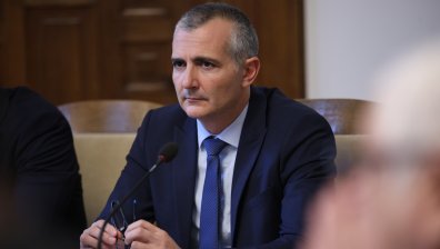 Спортният министър направи любопитен коментар след оставката на Михайлов