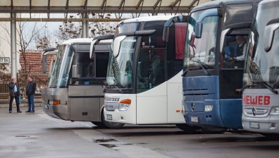 Автобусните билети за морето са изкупени за седмица напред, автобусите са по-малко