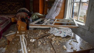 Руски удари в Одеса и Николаев, 20 цивилни се евакуираха от "Азовстал"