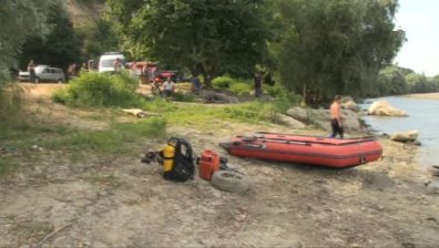 Мъж и дете се удавиха в река Дунав, опитали да преминат нелегално границата