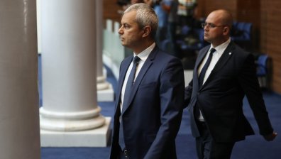 Опозицията поиска правителството да се изтегли заедно с бюджета (ОБЗОР)