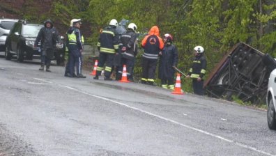 Потресаваща гледка пред граничния полицай, спасил хора от катастрофиралия автобус