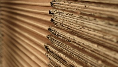 Картонените кутии изчезват, цените падат за първи път от 2020 г.