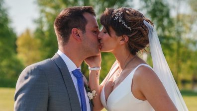 Сани Жекова с приказна сватба: Празнувам невероятната сила на истинското семейство