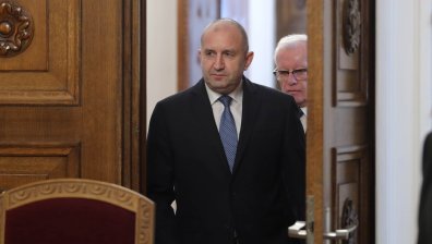 Румен Радев благодари на президента на Индия за спасяването на кораба "Руен"