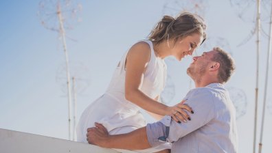 Романтика, но и изпитания: Любовен хороскоп за периода 13 - 19 ноември