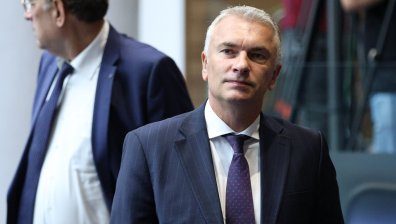 Кой е Джейхан Ибрямов - от депутат в парламента до нарушител на закона?