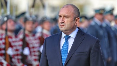Радев: Правителство на малцинството носи рискове и изисква политическа смелост