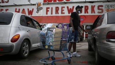 Коронакризата причинява ценови шок на гражданите с ниски доходи в САЩ