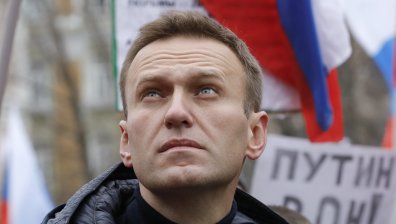 Навални влезе в болница, има съмнения за отравяне