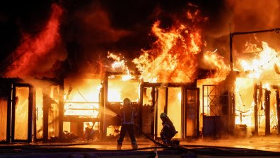 Ад в Русия и Украйна: Пожари при масирана размяна на удари (СНИМКИ)