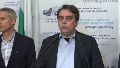 Василев: България не е прекратила отношенията си с Русия и "Газпром", дружеството наруши договора
