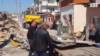 Незаконните къщи в "Шекер махала" падат една след друга