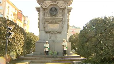 Деца ще дават почетен караул пред паметника на Васил Левски