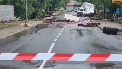 В деня на траур: Продължава разчистването в община Царево, създават експертна комисия