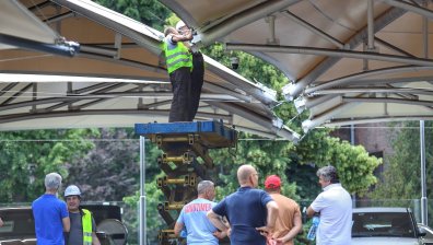 От автокъща "Капитолия" отчаяно се опитват да саботират премахването ѝ