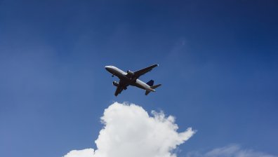 Изчезна самолет с 15 души на борда в Колумбия