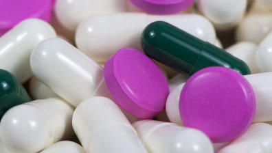 Спряха продажба на неразрешени лекарства в Хасково  