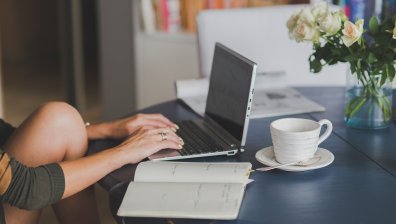 Младите, които работят от 9 до 17, са по-здрави на старини