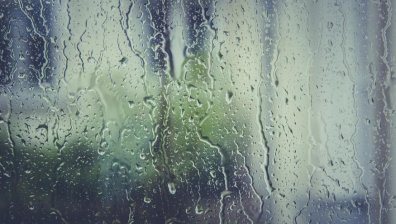 Дъжд, вятър и гръмотевици - такова време ни очаква в следващите дни