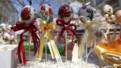 Седмицата започва с облачно, но топло време, на Великден ще вали дъжд