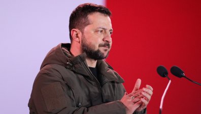 Си Дзинпин към Зеленски: Диалог и преговори са единственият изход от войната