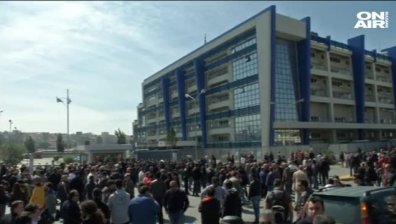 Стачки парализират обществения транспорт на Гърция 