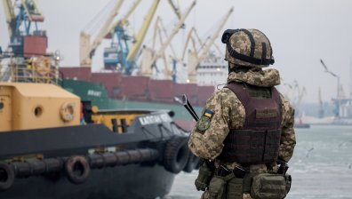 Русия обяви: Няма мини в пристанището на Мариупол, корабите да се евакуират