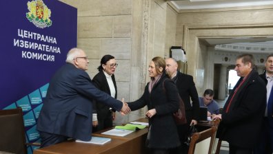 Започва реденето на кандидатските листи за депутати