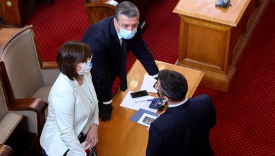 От БСП искат връщане на парламентарния контрол. Загуба на време ли е?