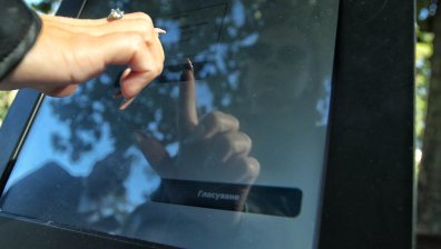 Всички бюлетини и машини за изборите са изпратени към задграничните ни представителства 