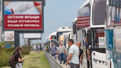 Превозвачите в туризма протестират в 5 града, настояват за помощ (+СНИМКИ)