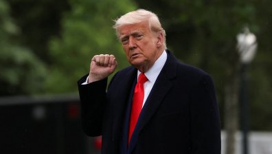 Доналд Тръмп заплаши ЕС с 50% мита от 1 юни и срина световните пазари