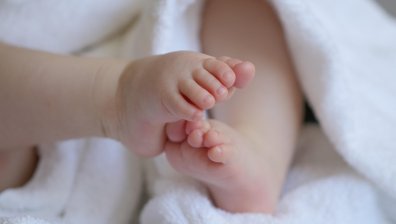Опасно бебешко мляко прати 13 новородени в болница