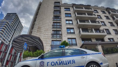 КПКОНПИ влезе в Министерството на енергетиката и дома на Росен Христов (СНИМКИ)