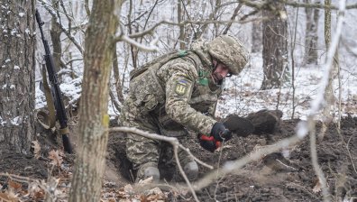 Украйна удари с дронове руска петролна рафинерия