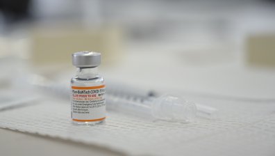 Pfizer/BioNTech искат разрешение за спешна допълнителна бустерна доза