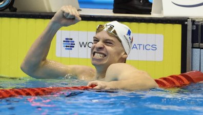 Французин подобри световния рекорд на Майкъл Фелпс