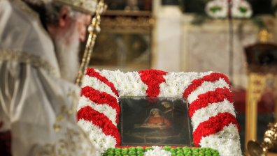 Празнична литургия за Бъдни вечер