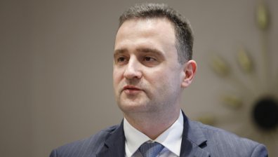 България ще участва в проучвания за нефт и газ в Черно море с 10% дял
